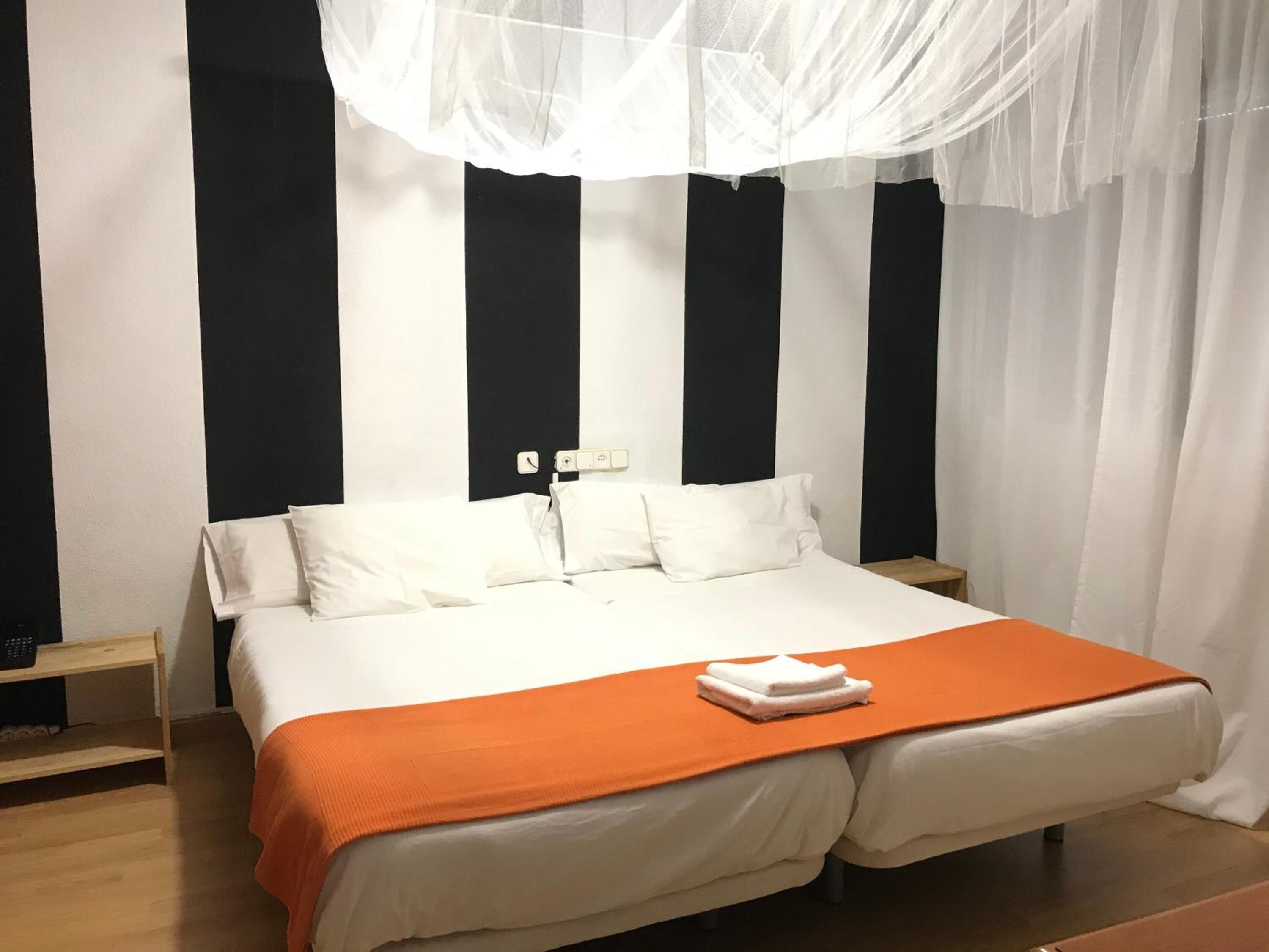 1 bedroom, hypo-allergenic bedding, individually decorated