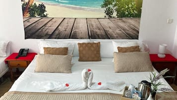 Chambre Standard Double ou avec lits jumeaux, 1 chambre, vue montagne (2 adults + 1 child) | Literie hypoallergénique, décoration personnalisée