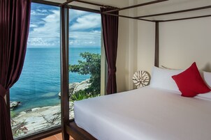 Ocean view Executive 1-bedroom Villa | Premium bedding, minibar, in-room safe, individually decorated
