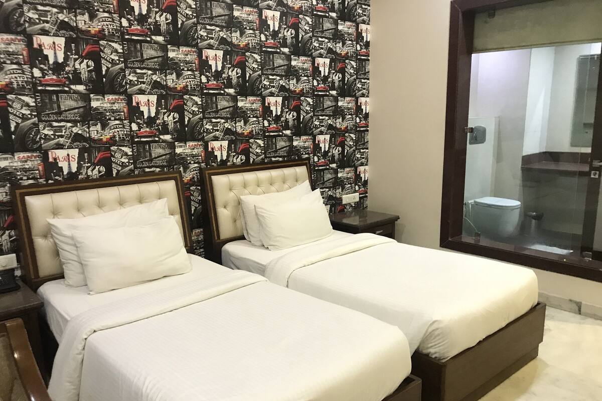 club luxuria  | 1 bedroom, premium bedding, minibar, in-room safe