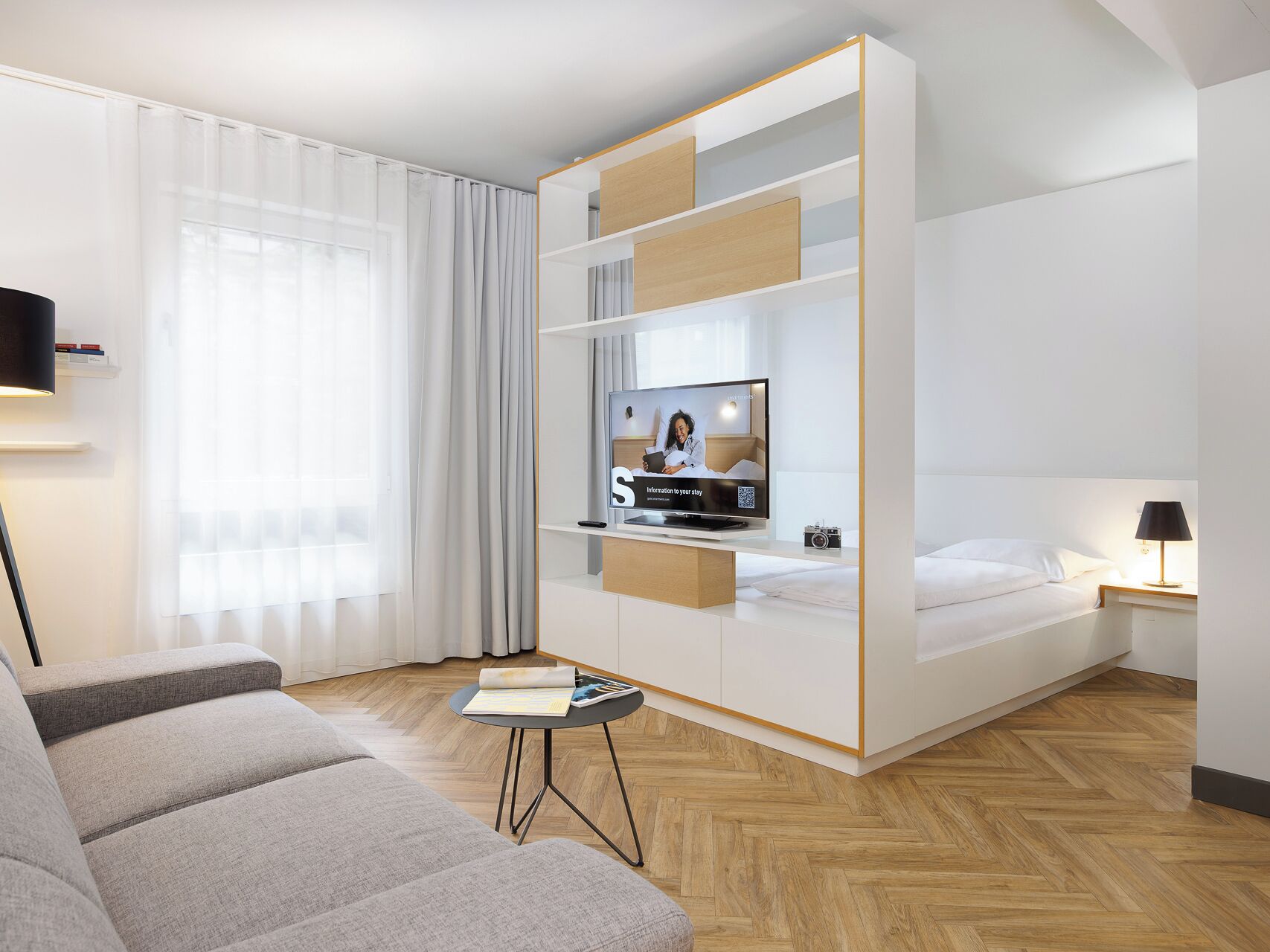 Studio XL | Blackout curtains, soundproofing, iron/ironing board, free WiFi