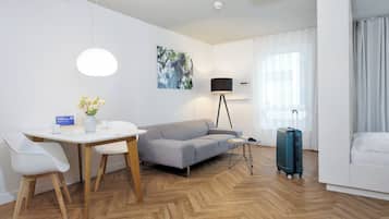 Studio XL | Living area
