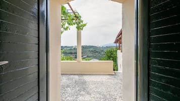 Traditional Apartment, Sea View | Terrace/patio