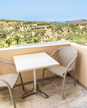 Habitació estàndard, 1 dormitori, bany privat, vistes al mar | Vista de la platja o del mar