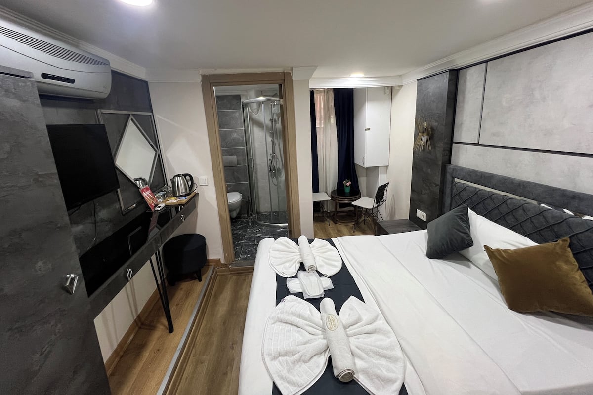 Double Room | 1 bedroom, premium bedding, free minibar items, in-room safe