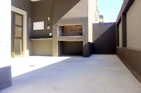 Apartment | Terrace/patio