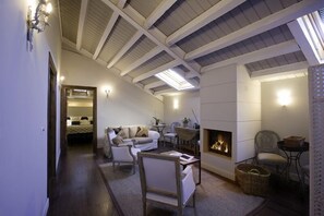 Coin salon dans le hall