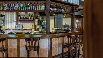 Bar (en el alojamiento)