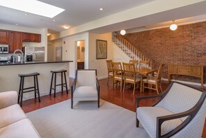 Premium Duplex, 3 Bedrooms, Patio | Living room