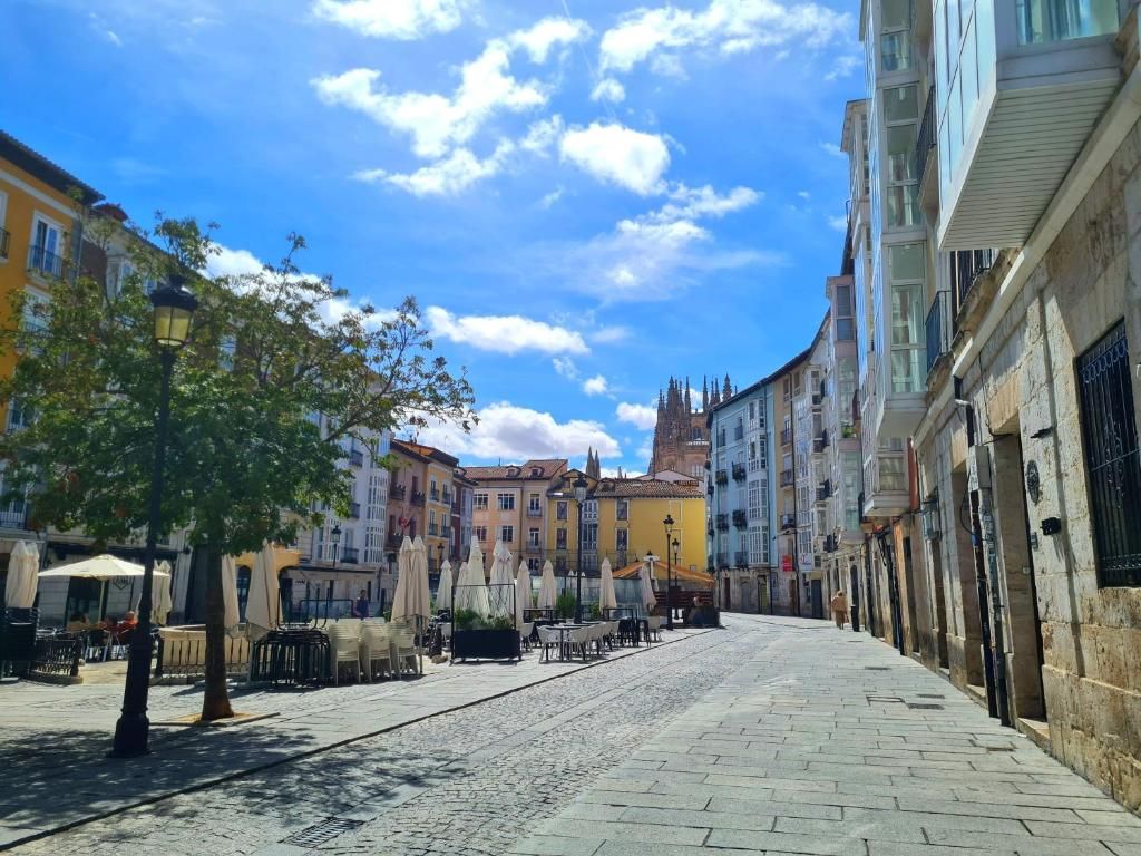 Photo - Urban Burgos