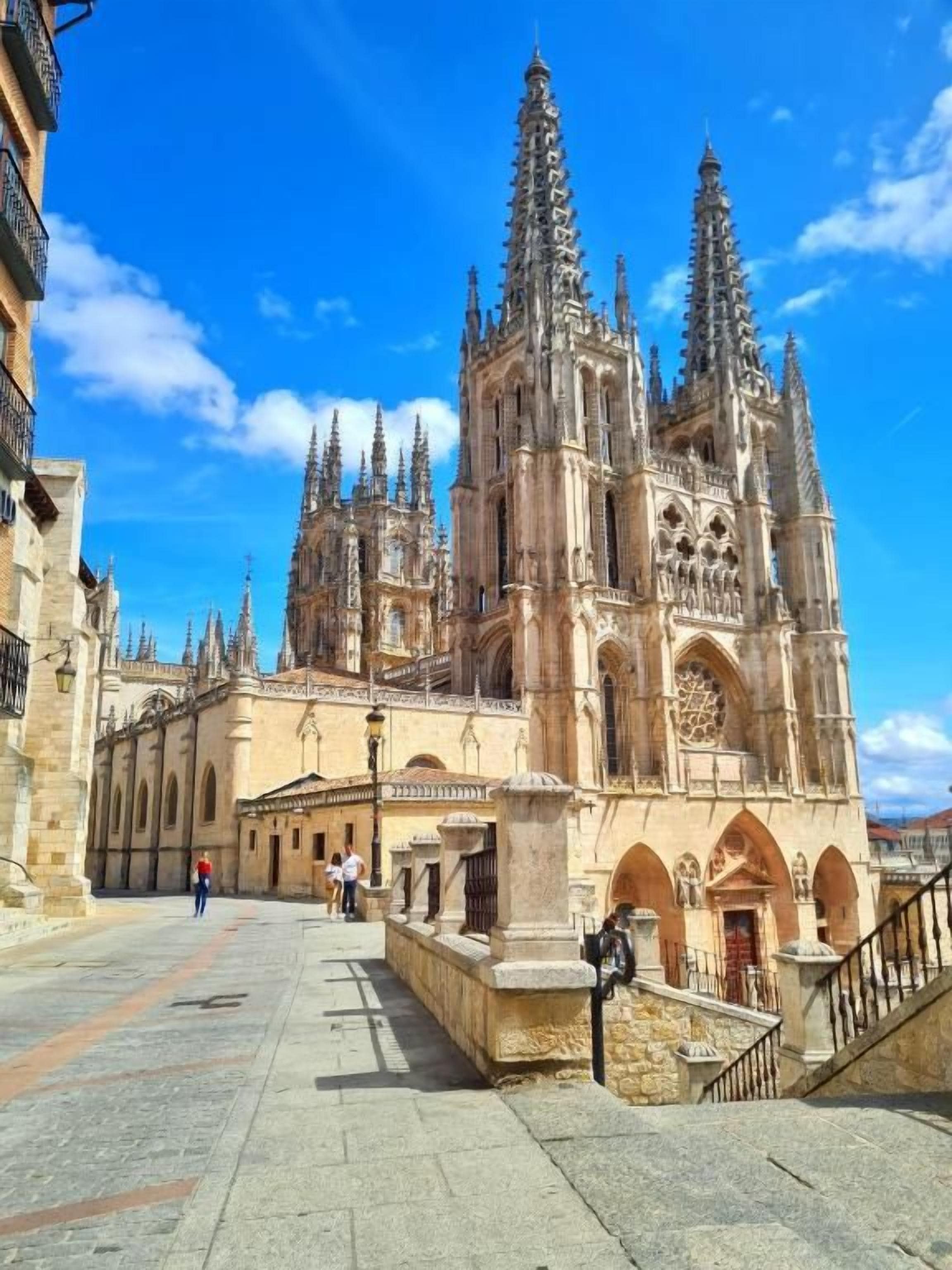 Photo - Urban Burgos