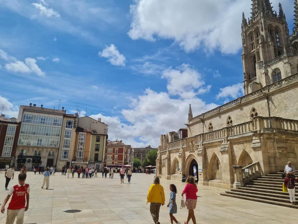 Photo - Urban Burgos