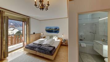 Doppel- oder Zweibettzimmer