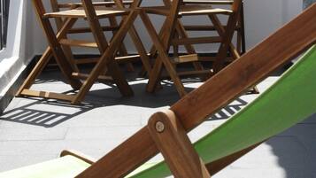 Suite familiare, non fumatori, vista montagna | Balcone