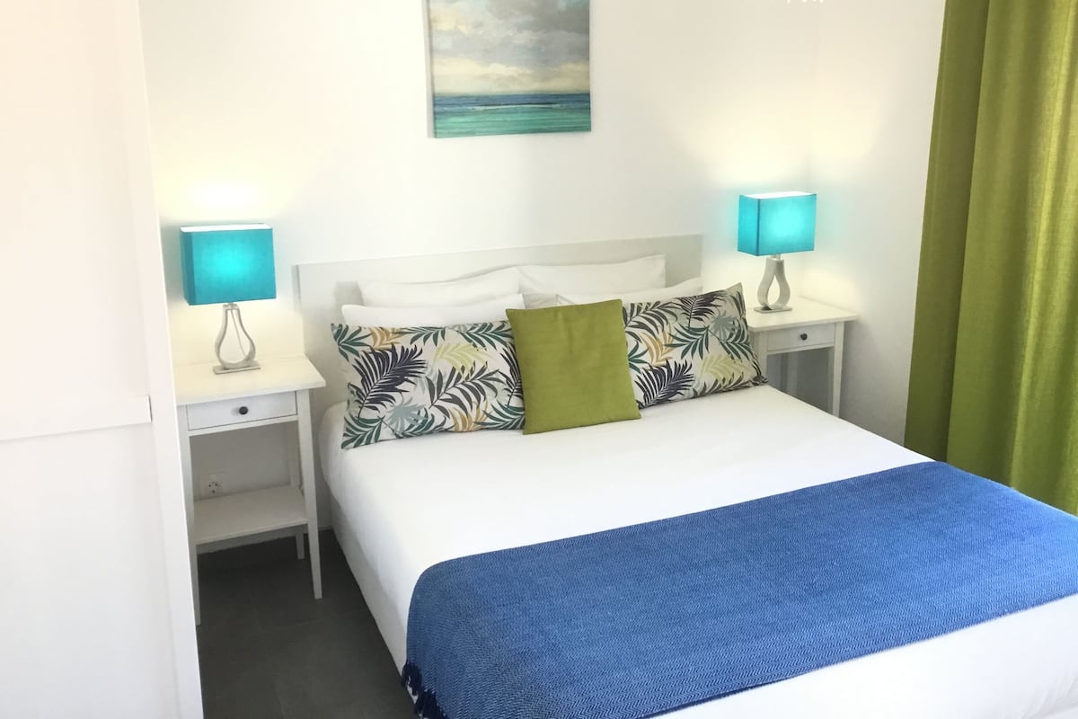 Family Suite, Non Smoking, Mountain View | Premium bedding, blackout curtains, soundproofing, free cots/infant beds