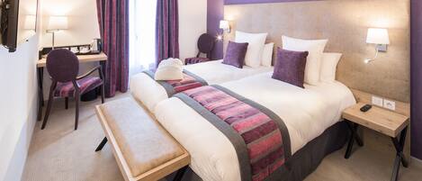 1 bedroom, premium bedding, pillow-top beds, in-room safe