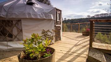 Barraca, suíte (Derwent Yurt) | Vista do quarto