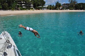Arena blanca, snorkel, windsurf, surf