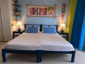 1 habitación y caja de seguridad en la habitación 
