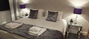 Royal Mile Mansions Apartments