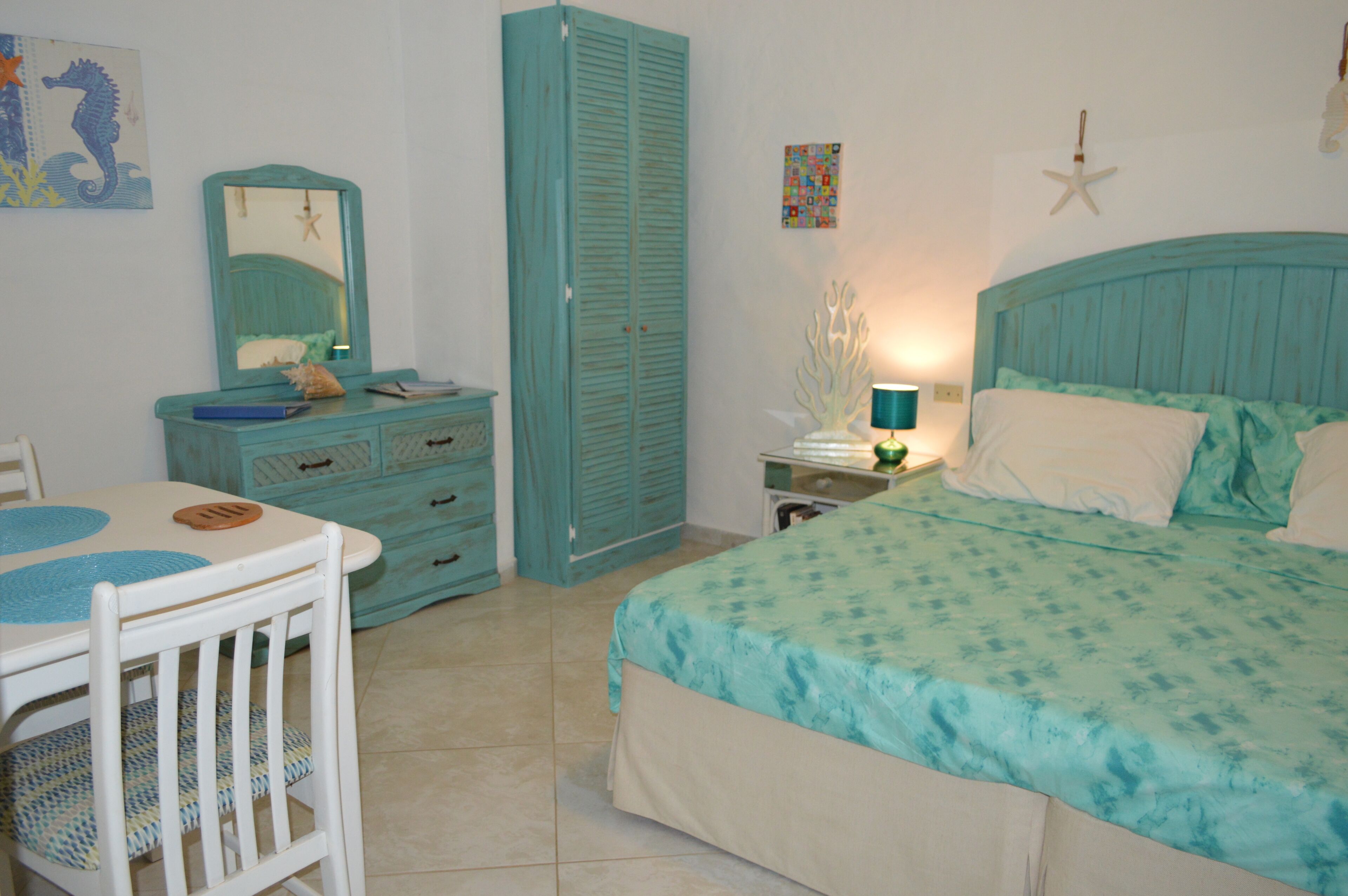 apartment | in-room safe, desk, cots/infant beds, rollaway beds