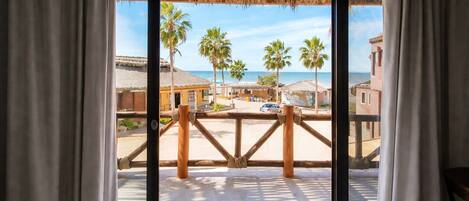 Suite Familiale, terrasse, vue mer | Terrasse/Patio