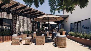 Coffee shop
