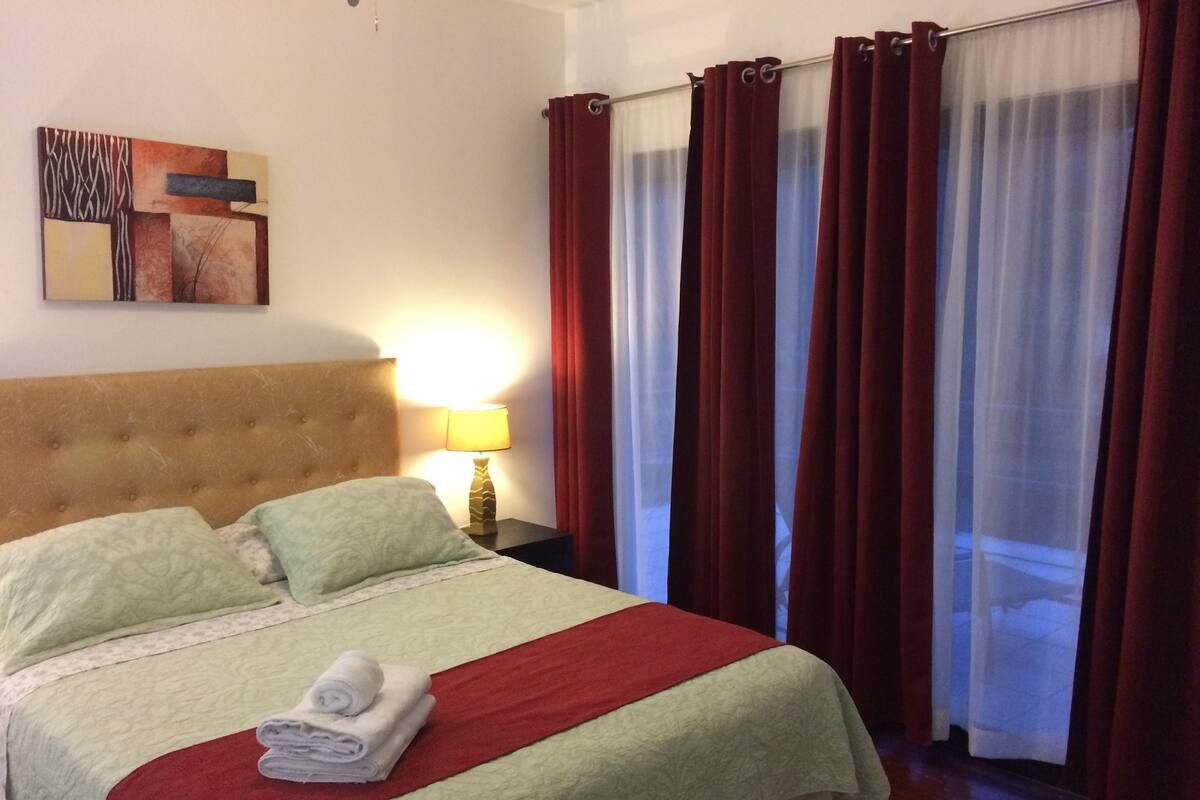 Desk, iron/ironing board, free WiFi