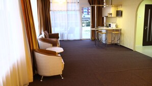 Ático Premium, 1 habitación | Zona de estar