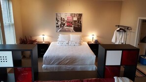 Egyptian cotton sheets, premium bedding, individually decorated - Orenco Lofts (Hillsboro)