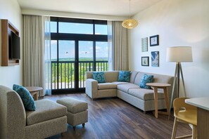 Studio, 1 King Bed with Sofa bed | Living area | 32-inch flat-screen TV with cable channels, TV - Element Huntsville (Huntsville)