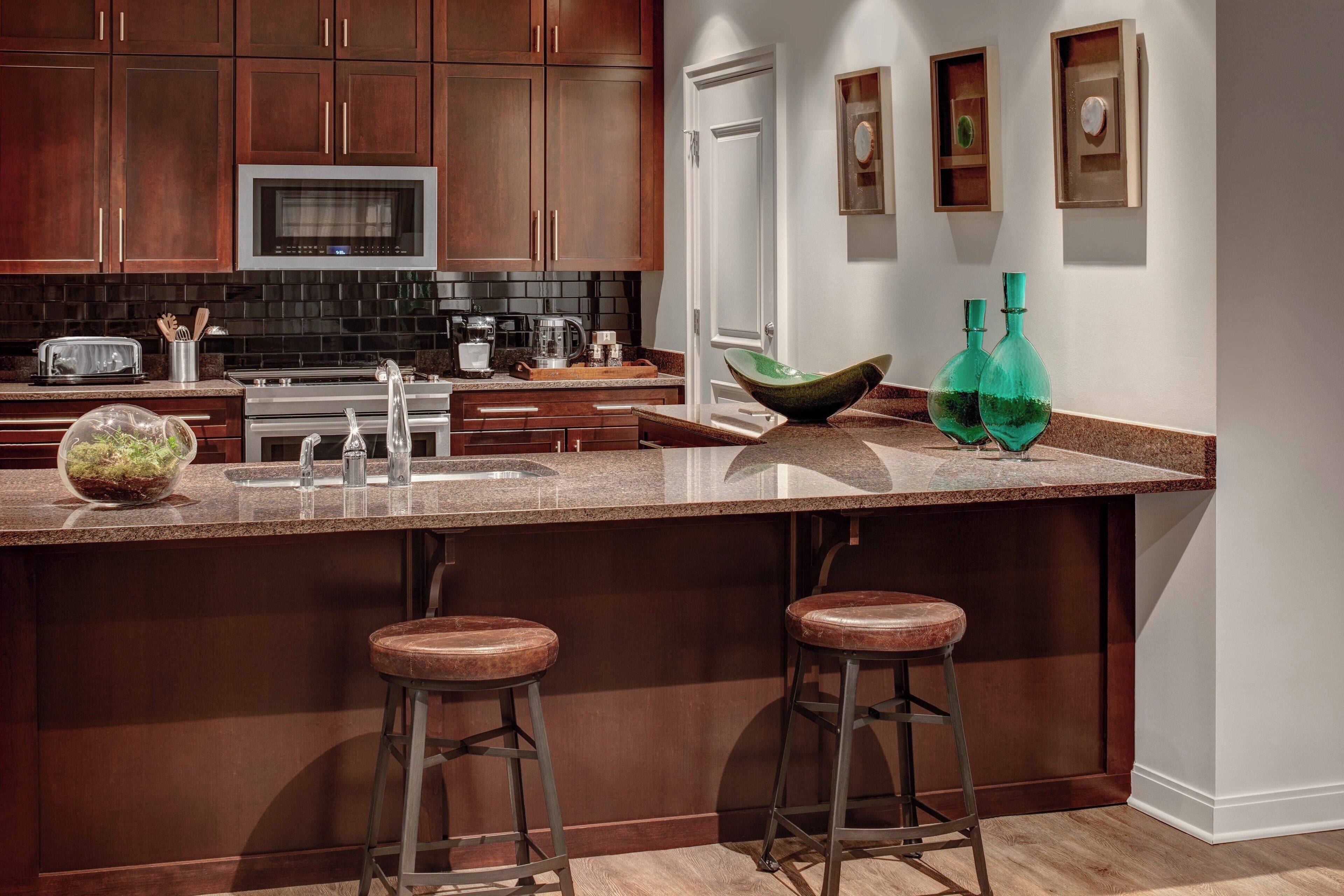 executive suite, 1 bedroom | private kitchen | fridge, microwave, dishwasher, coffee/tea maker