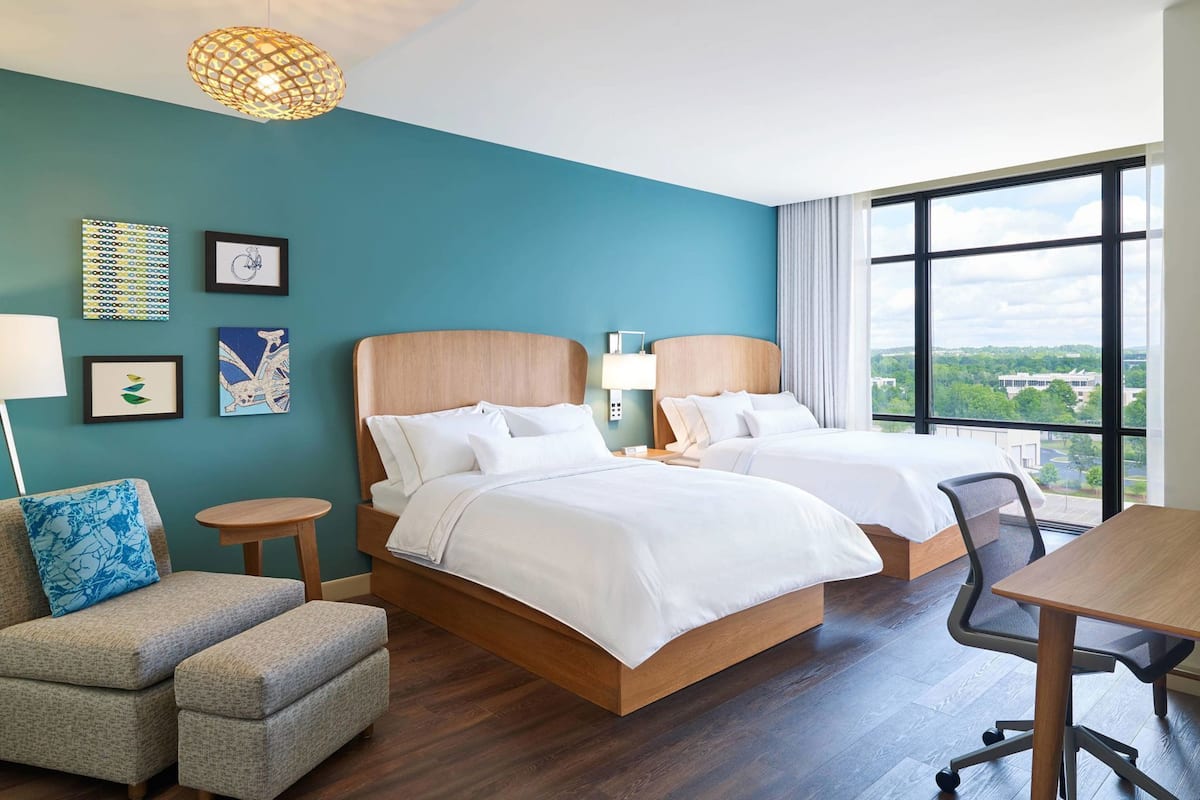 In-room safe, individually decorated, desk, iron/ironing board