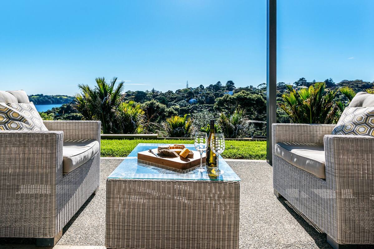 Suite de lujo, vista al mar | Terraza o patio