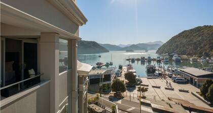 Picton Waterfront Apartments