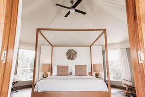 豪華帳棚, 1 張特大雙人床 | 高級寢具、免費無線上網、床單