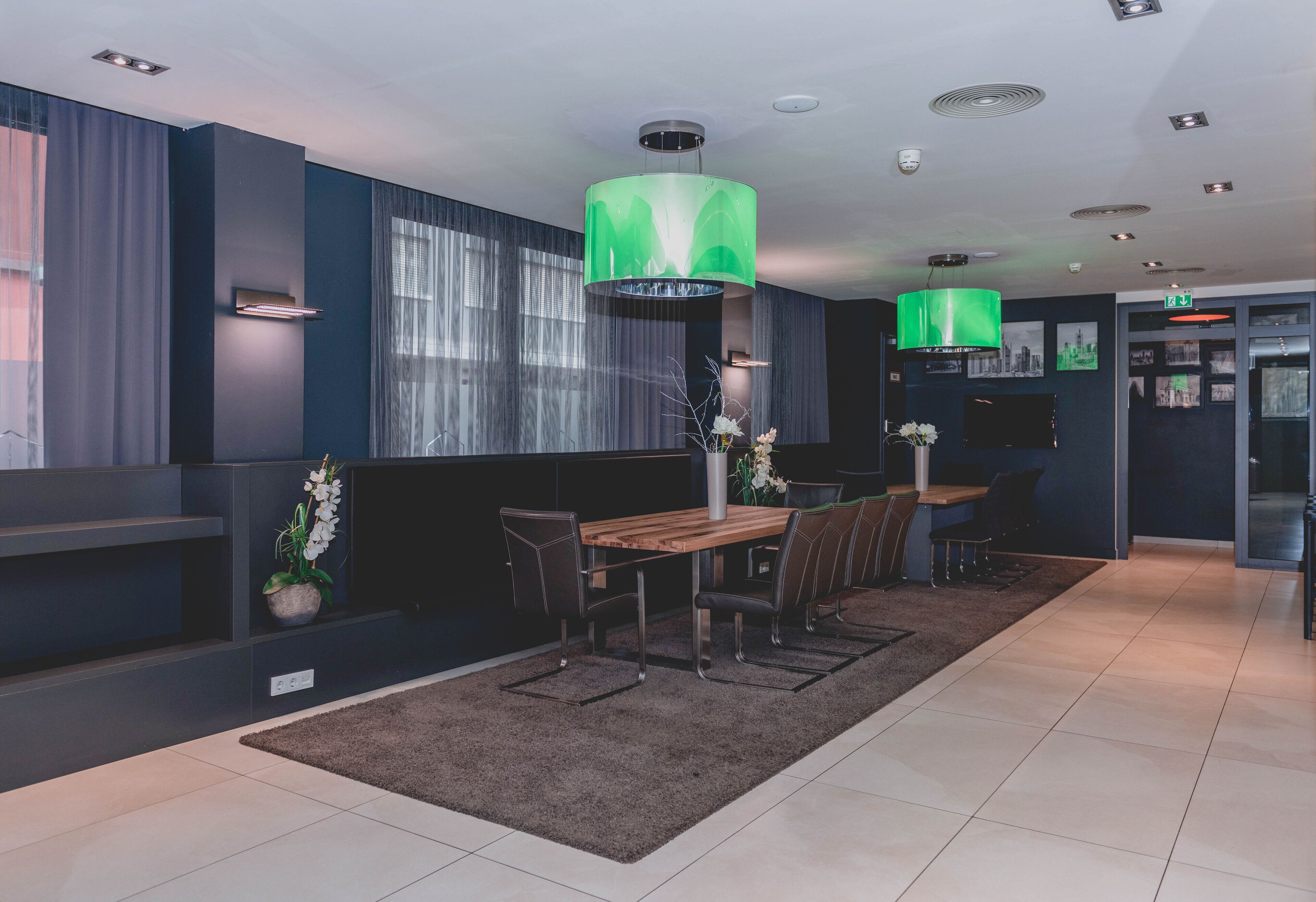 Flachbildfernseher, Pay-TV