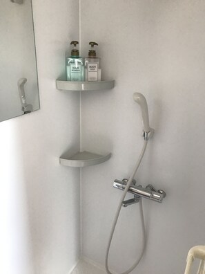 Superior Quadruple Room, Non Smoking | Bathroom | Shower, hair dryer, slippers, towels - Palette Takashimadaira - Hostel (Tokyo)