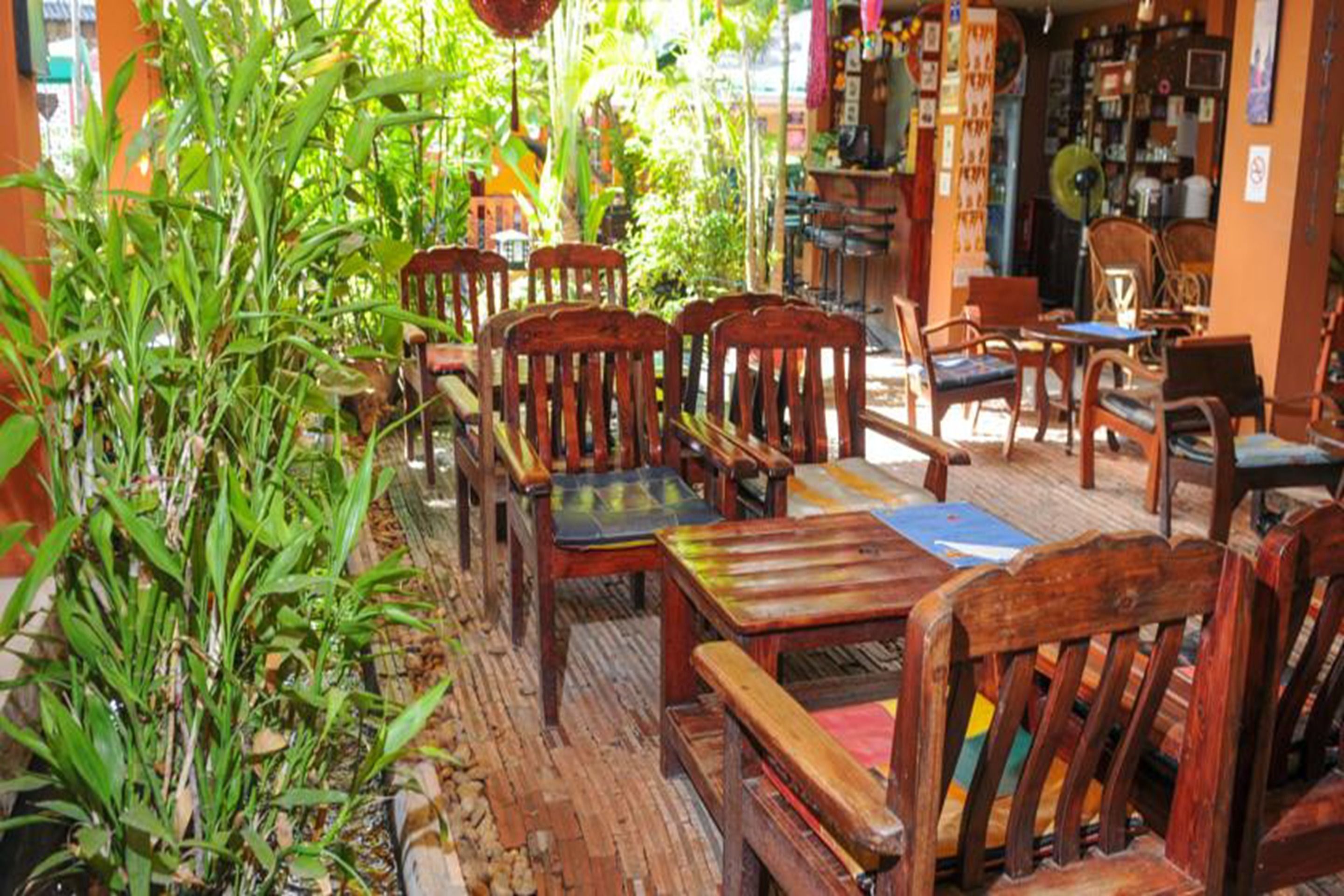 breakfast (thb 140.00 per person)