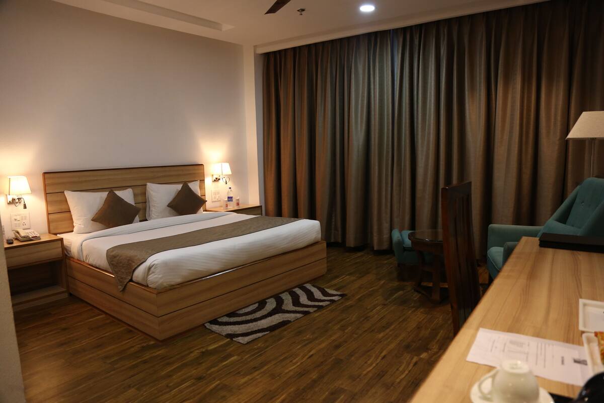 Biancheria da letto ipoallergenica, minibar, una cassaforte in camera