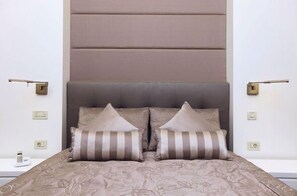 In-room safe, desk, soundproofing, iron/ironing board