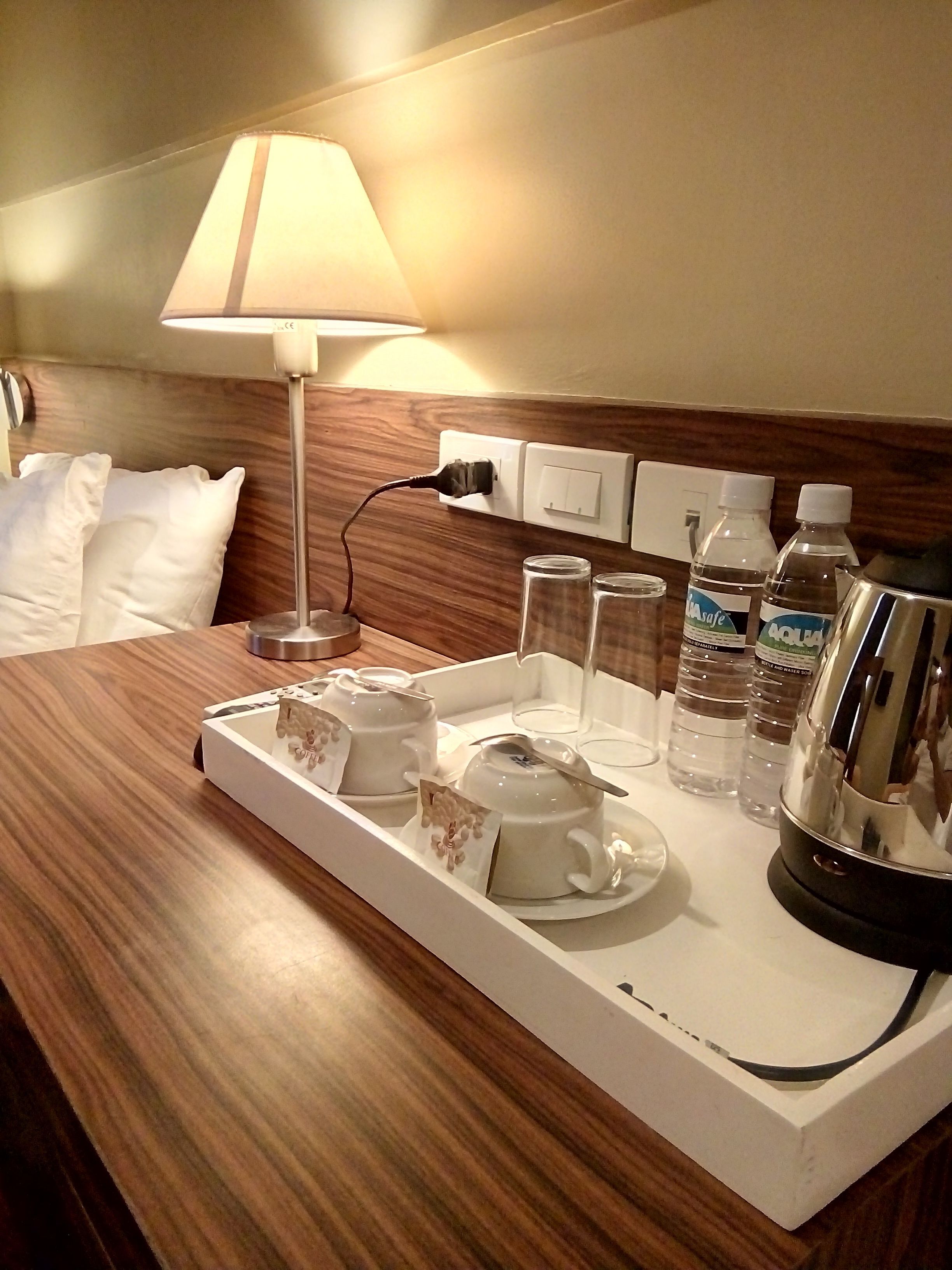 deluxe twin room | room amenity