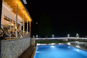 Seasonal outdoor pool