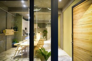 Front of property – evening/night - Shao Guang 188 (Yuchi)