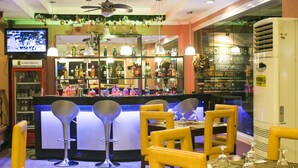 Karaoke bar - Seorabeol Grand Leisure Hotel (Olongapo)