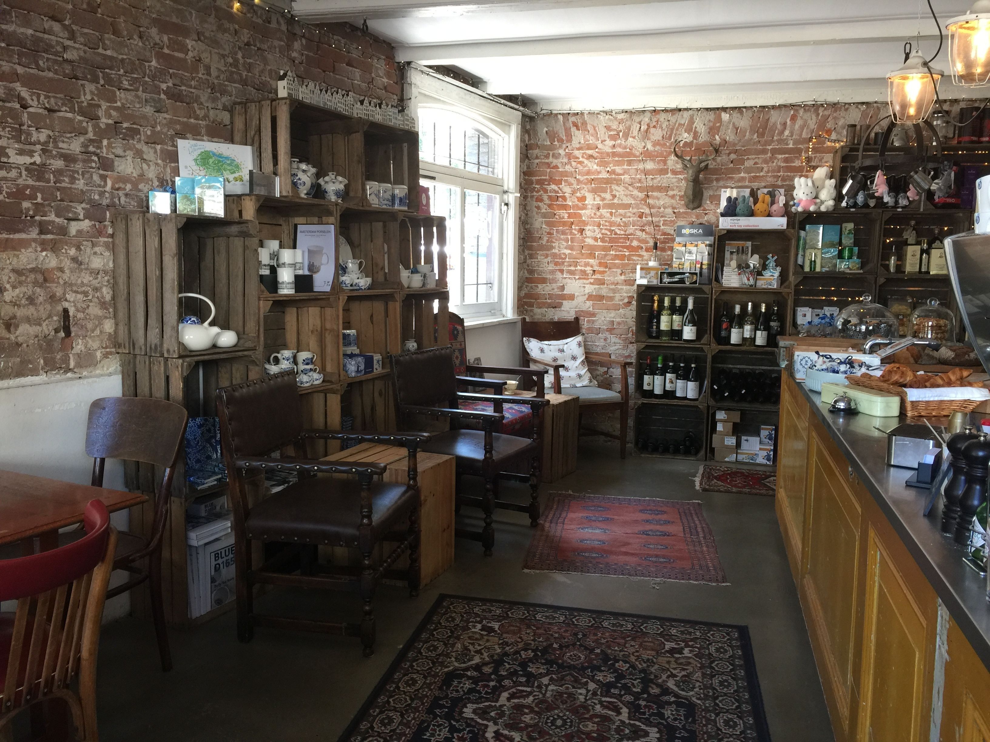 Foto - Nine-T-Teen Bed and Boutique