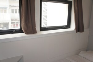 Quarto solteiro luxo | Vista do quarto
