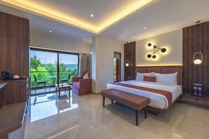 Stella Suite | Premium bedding, down comforters, in-room safe, individually decorated