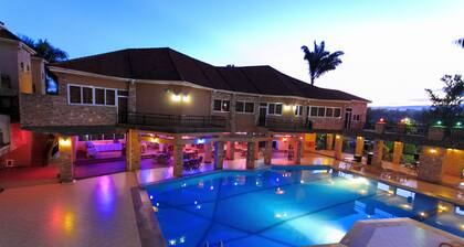 Wash and Wills Hotel