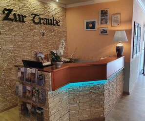Lobby - Hotel Restaurant Zur Traube (Freyburg)